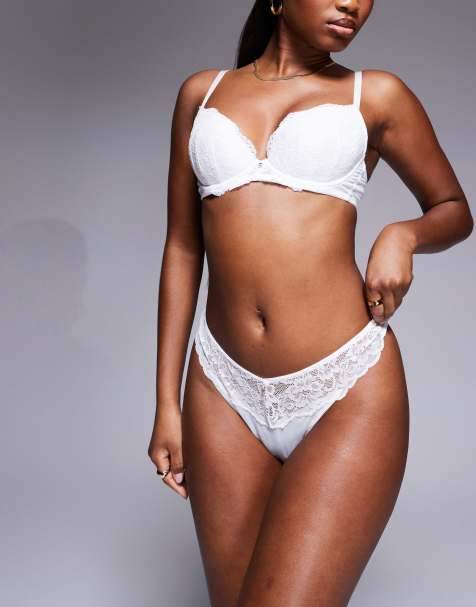 Ann Summers – Fylligare Byst – Sexy Lace – Vitt set i spets - view 1