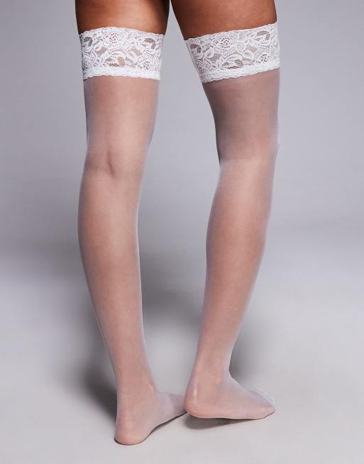 Ann Summers – Glänzende halterlose Strümpfe in Weiß mit Spitzenrand, 2 von 3