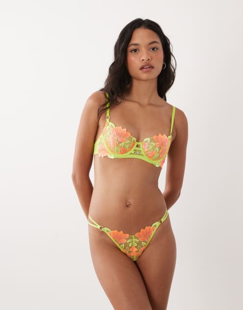 Ann Summers - Paradise Glow - Set van balconette-bh zonder vulling en string in limoengroen - view 1