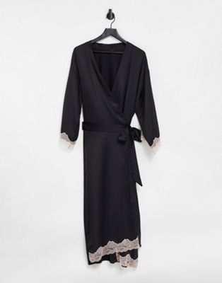 Femme Ann Summers - Selena - Kimono long en satin à bordures en dentelle - Noir