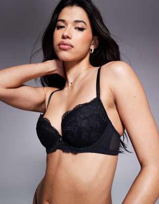 Ann Summers - Sexy Lace - Wattierter, tief ausgeschnittener BH in Schwarz