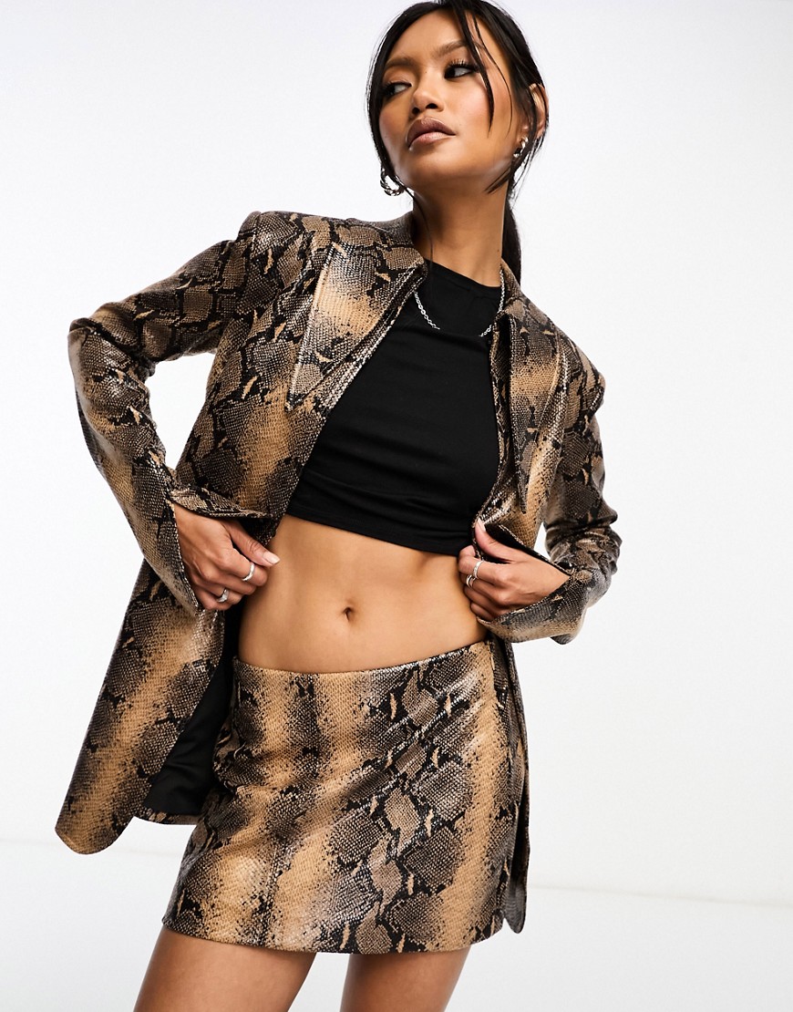 Annorlunda Fitted Longline Blazer In Shiny Brown Snake - Part Of A Set