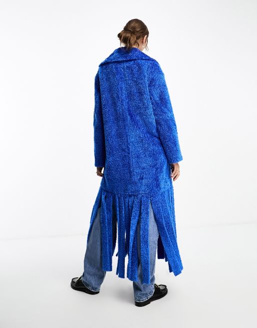 Annorlunda fluffy oversized curved collar tassel edge coat in cobalt blue, 2 of 4
