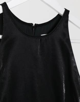 black longline tunic