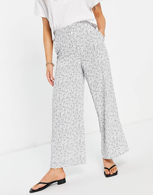 Annorlunda high waisted relaxed trousers in bandana paisley print co-ord