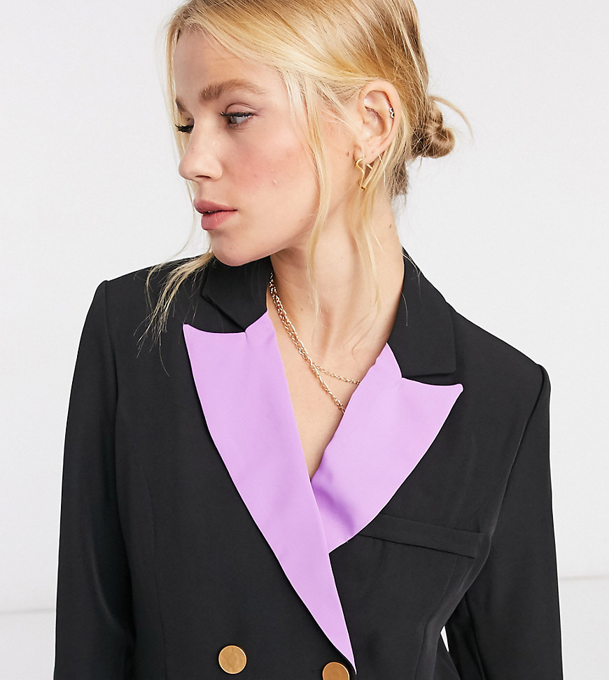 Annorlunda - Oversized double breasted blazer met paarse revers-Zwart