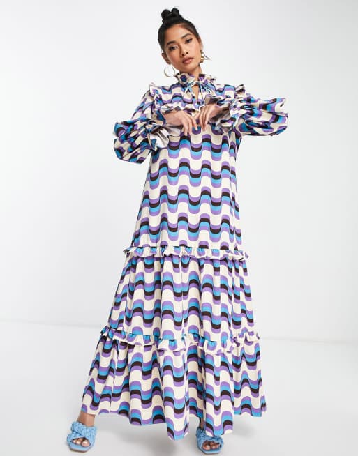 Annorlunda - Robe babydoll longue à rayures ondulées - Multicolore