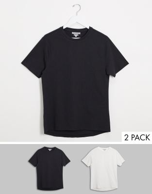 muscle fit curved hem shirt