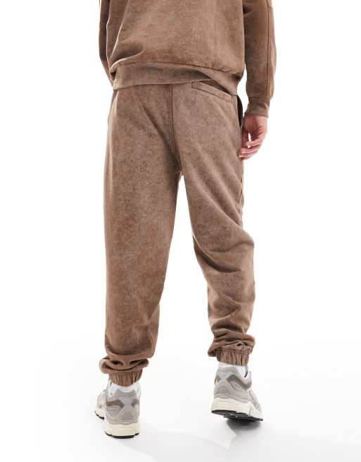 SPORTY & RICH] SWEAT SETUP WASHED BROWN（Reebok Womens Smash