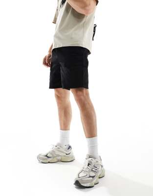 cotton twill cargo shorts in black