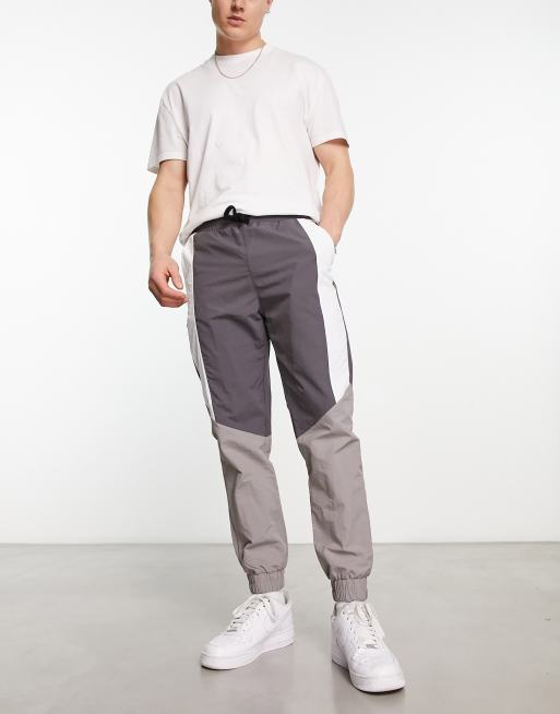 Another Influence - Grå joggingbukser i nylon - Del af sæt