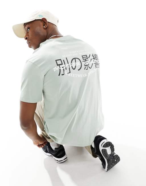 Another Influence – Kastiges T-Shirt in Grau mit Logoprint