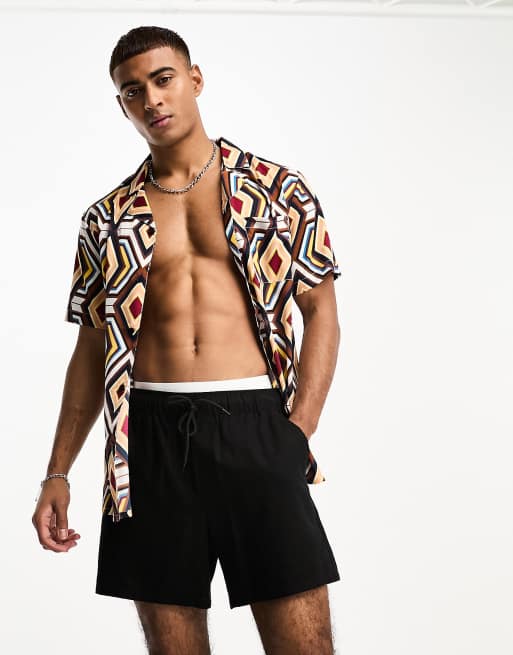 Another Influence - Overhemd met korte mouwen en print in bruine multi