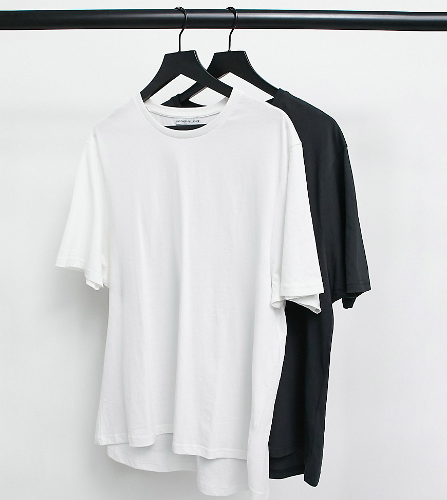 Another Influence Plus – Svarta och vita t-shirtar i med muscle fit, 2-pack-Flera färger