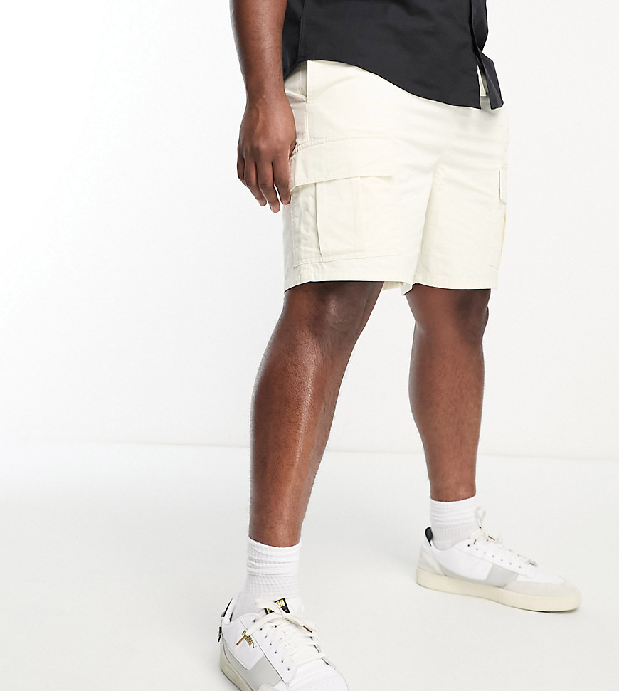 Plus twill cargo shorts in off white
