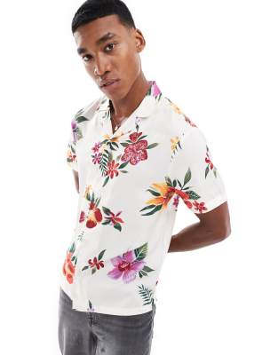 short sleeve printed revere collar shirt in white