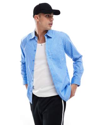 striped poplin patch pocket shirt in blue