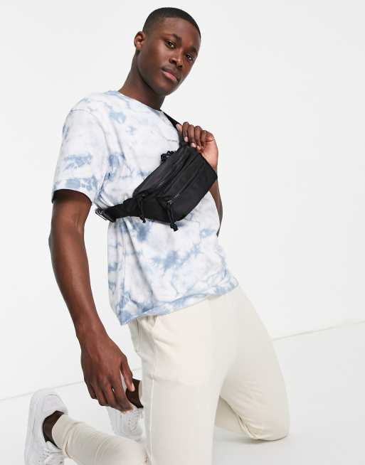 Another Influence - Tie-dye T-shirt met logo in wit