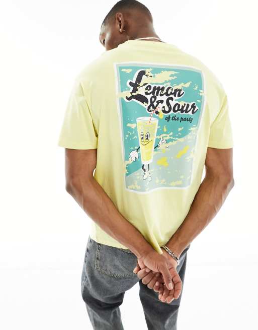 Another Influence – Żółty T-shirt o pudełkowym kroju z nadrukiem Lemon & Sour