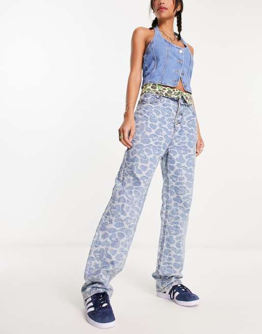 APEE by A BATHING APE – Niebieskie jeansy ze wzorem
