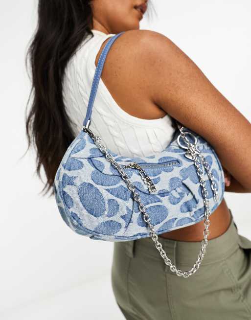 A bathing 2025 ape bag