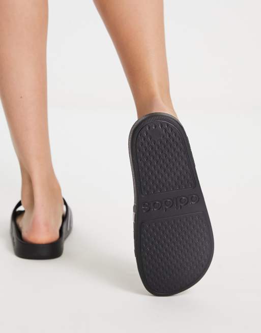 Adilette aqua best sale badslippers zwart