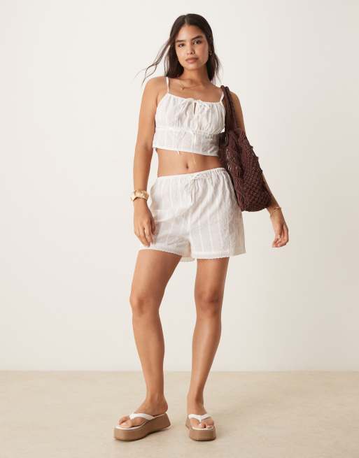 Aray beach crop top co-ord in white, 2 of 4