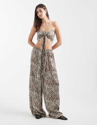 Resort 4