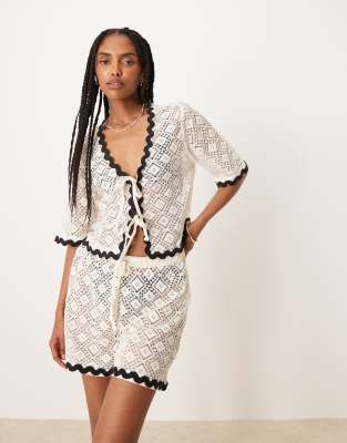 Aray Aray crochet beach top co-ord with contrast trim in white