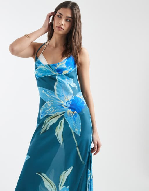 Aray - Doorschijnende maxi strandjurk in blauwe bloemenprint, 2 van 4