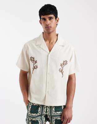 Aray embroidered camp collar beach shirt in beige beige