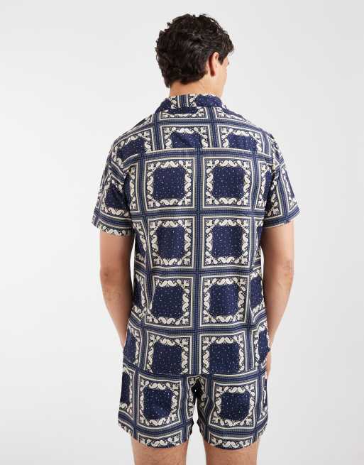 Aray – Hemd in Marineblau mit Reverskragen und Bandana-Muster, Kombiteil, 5 von 5