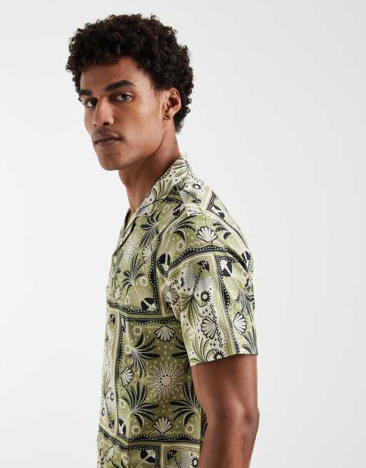 Aray palm tree motif revere shirt in khaki, 4 of 5