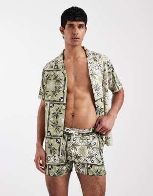 Aray Palm Tree Motif Swimshort In Green