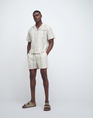 Strandshorts mit Streifen in Beige und Khaki-Neutral Neutral S