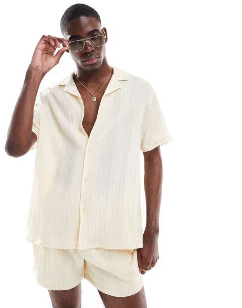 Aray textured revere short sleeve beach shirt in cream - view 1