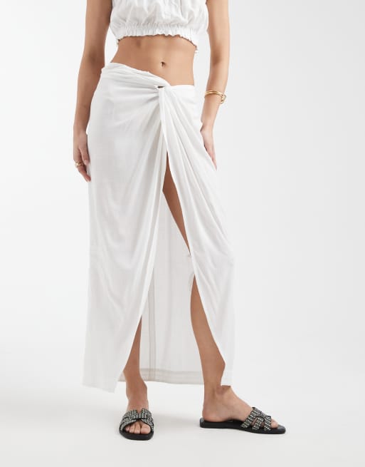 Aray tie sarong with embroidery in white, 5 of 5