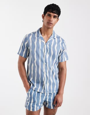 Aray Wavy Stripe Beach Shirt In Blue