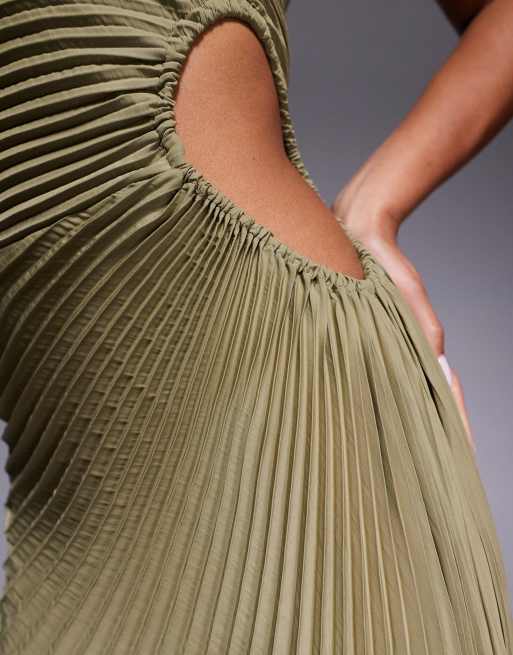 Aria Cove bandeau open side pleated maxi dress in olive, 3 of 4