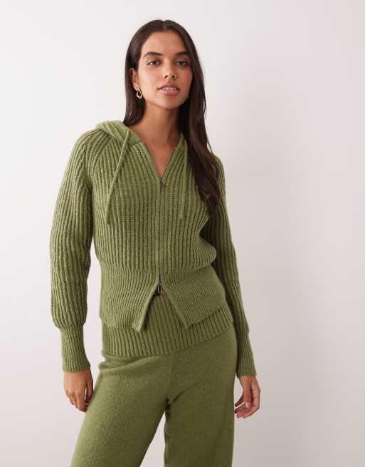 Aria Cove high waisted fine knit co-ord in olive green, 2 of 3