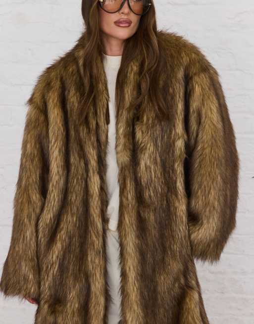 Aria Cove collarless oversized longline coat in brown tipped faux fur, 2 of 4