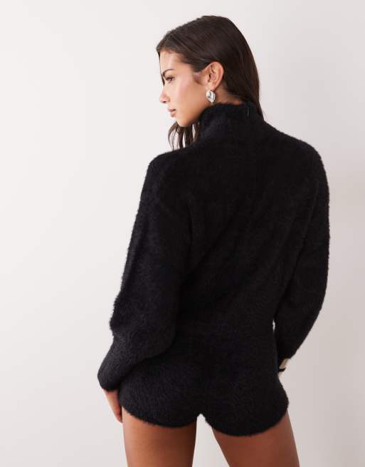 Aria Cove combishort texturé duveteux à col roulé noir, 4 de 4