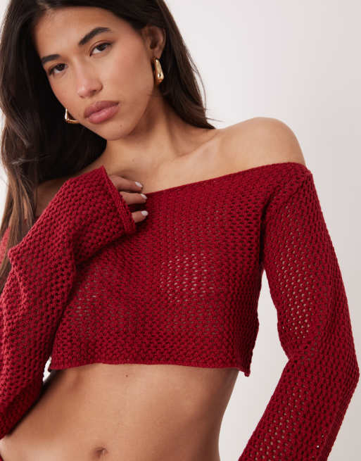Aria Cove - Crop top d'ensemble de plage en maille crochetée à manches évasées et épaules dénudées - Bordeaux, 3 de 5