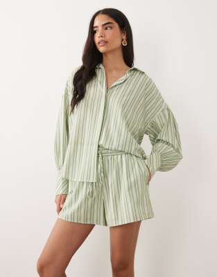 Aria Cove elasticated waist pull on shorts co-ord in green stripe