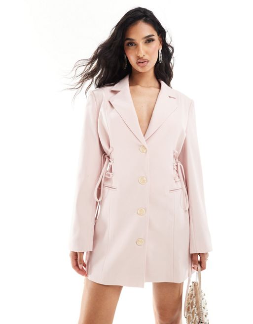 Aria Cove - Exclusivité - Robe blazer courte avec laçage style corset sur les côtés - Rose pastel