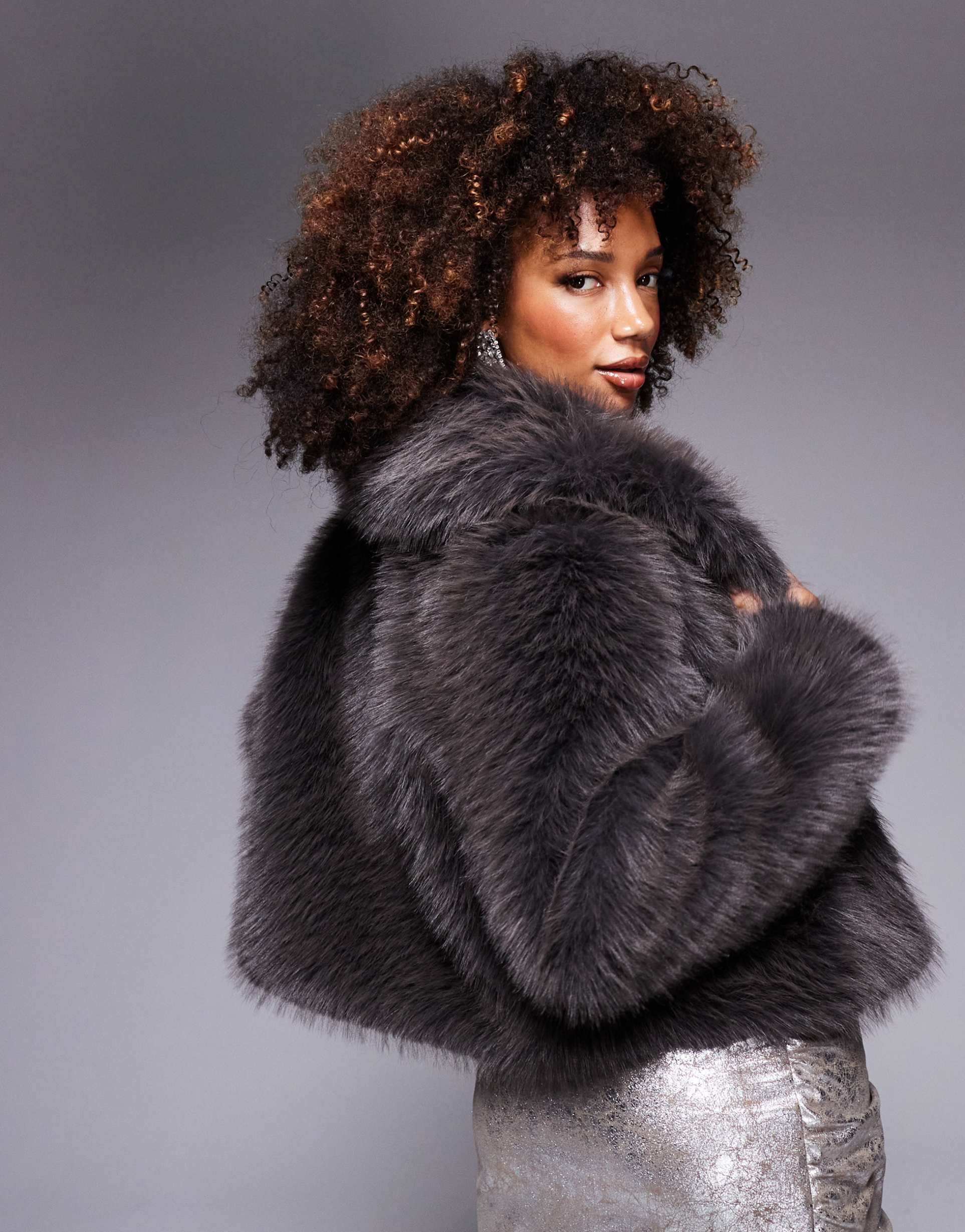aria cove faux fur coat in charcoal