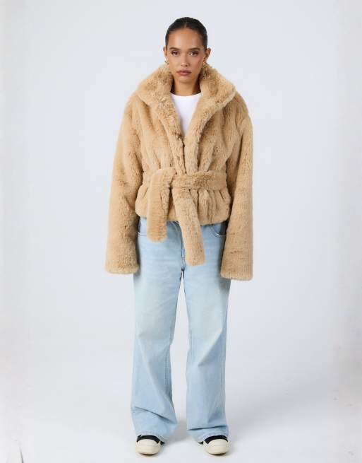 Aria Cove faux fur funnel neck belted jacket in camel, 4 of 4