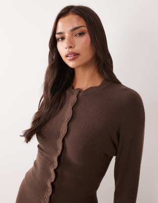 Aria Cove Fine Knit Scallop Neck Button Through Cardigan Set In Brown