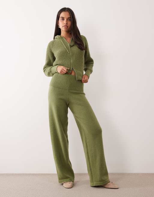 Aria Cove high waisted fine knit set in olive green, 3 of 3