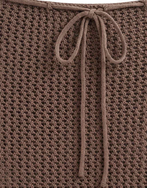 Aria Cove - Jupe de plage d'ensemble longue en maille crochetée ajourée avec liens noués à la taille - Marron doux, 9 de 10